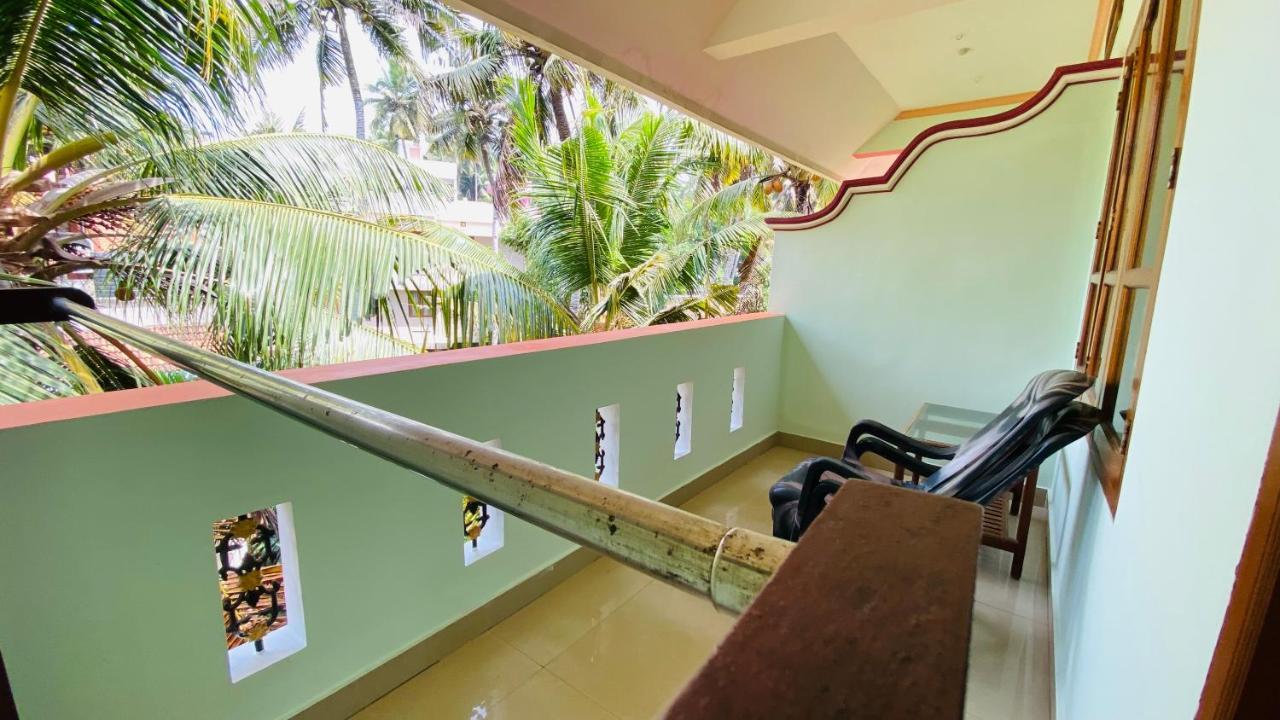 Packbag Comfort Bed & Breakfast Kovalam Exterior foto