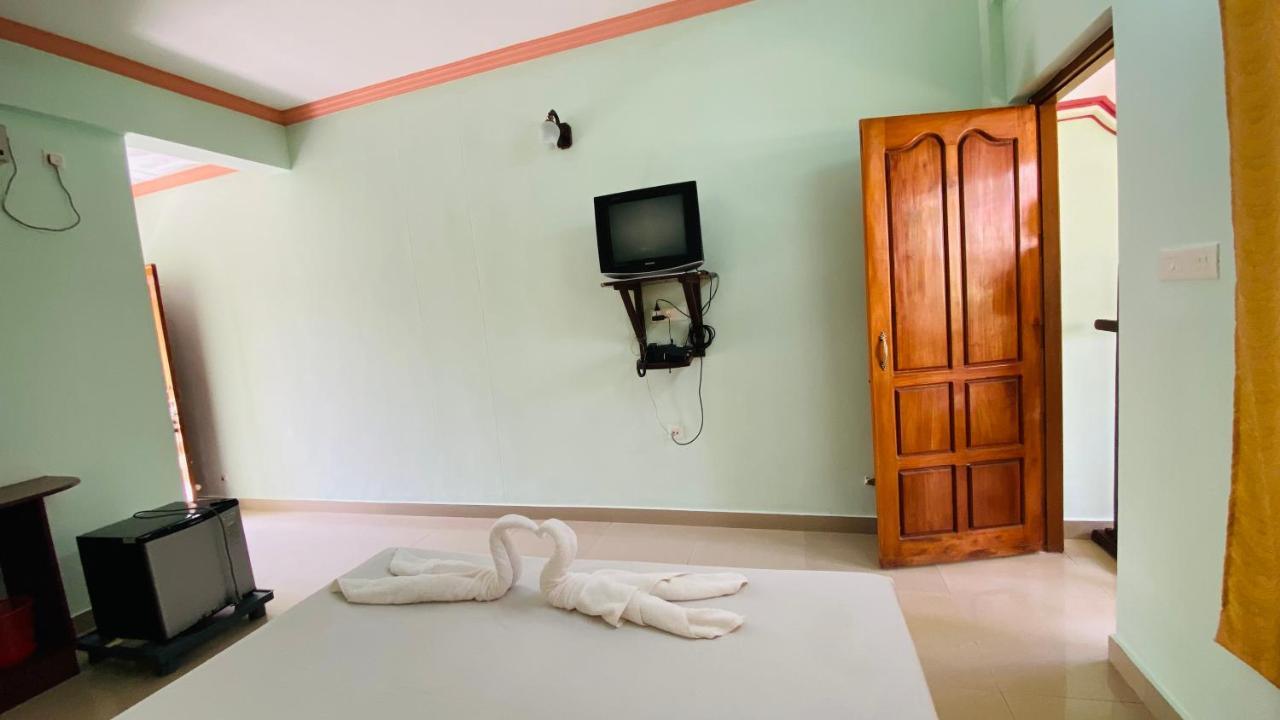 Packbag Comfort Bed & Breakfast Kovalam Exterior foto