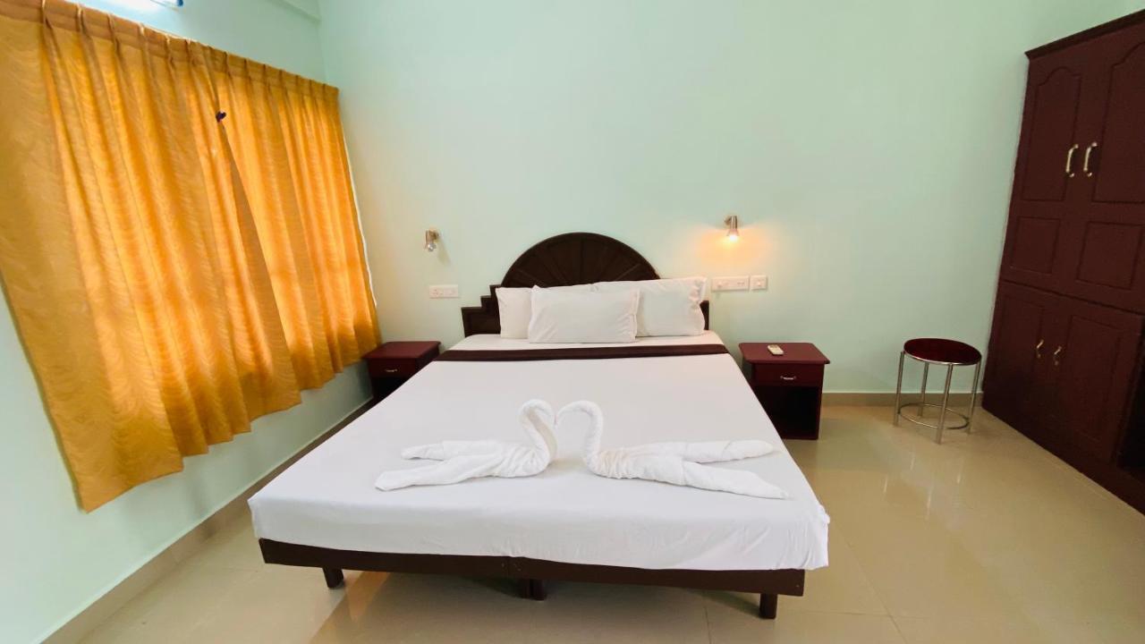 Packbag Comfort Bed & Breakfast Kovalam Exterior foto
