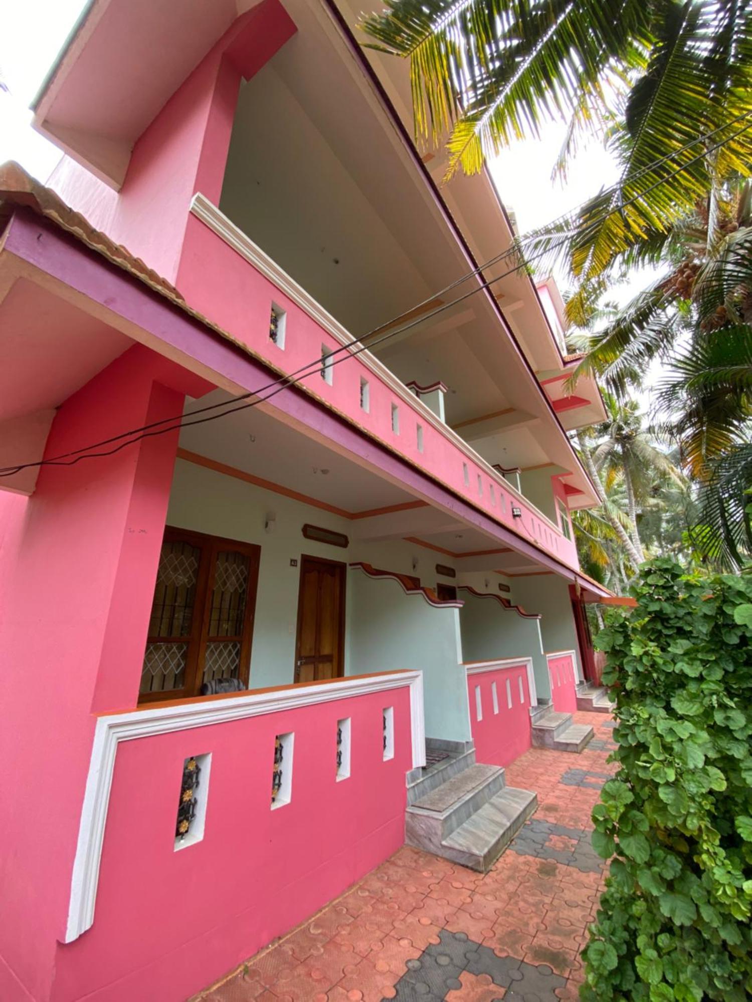 Packbag Comfort Bed & Breakfast Kovalam Exterior foto