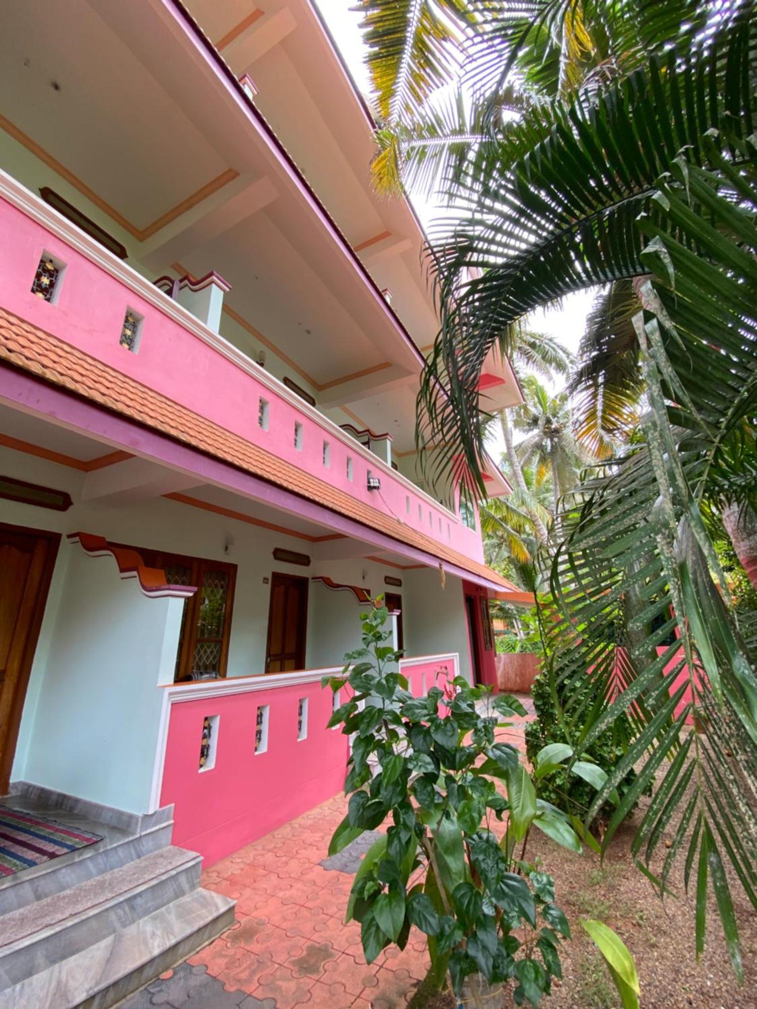 Packbag Comfort Bed & Breakfast Kovalam Exterior foto