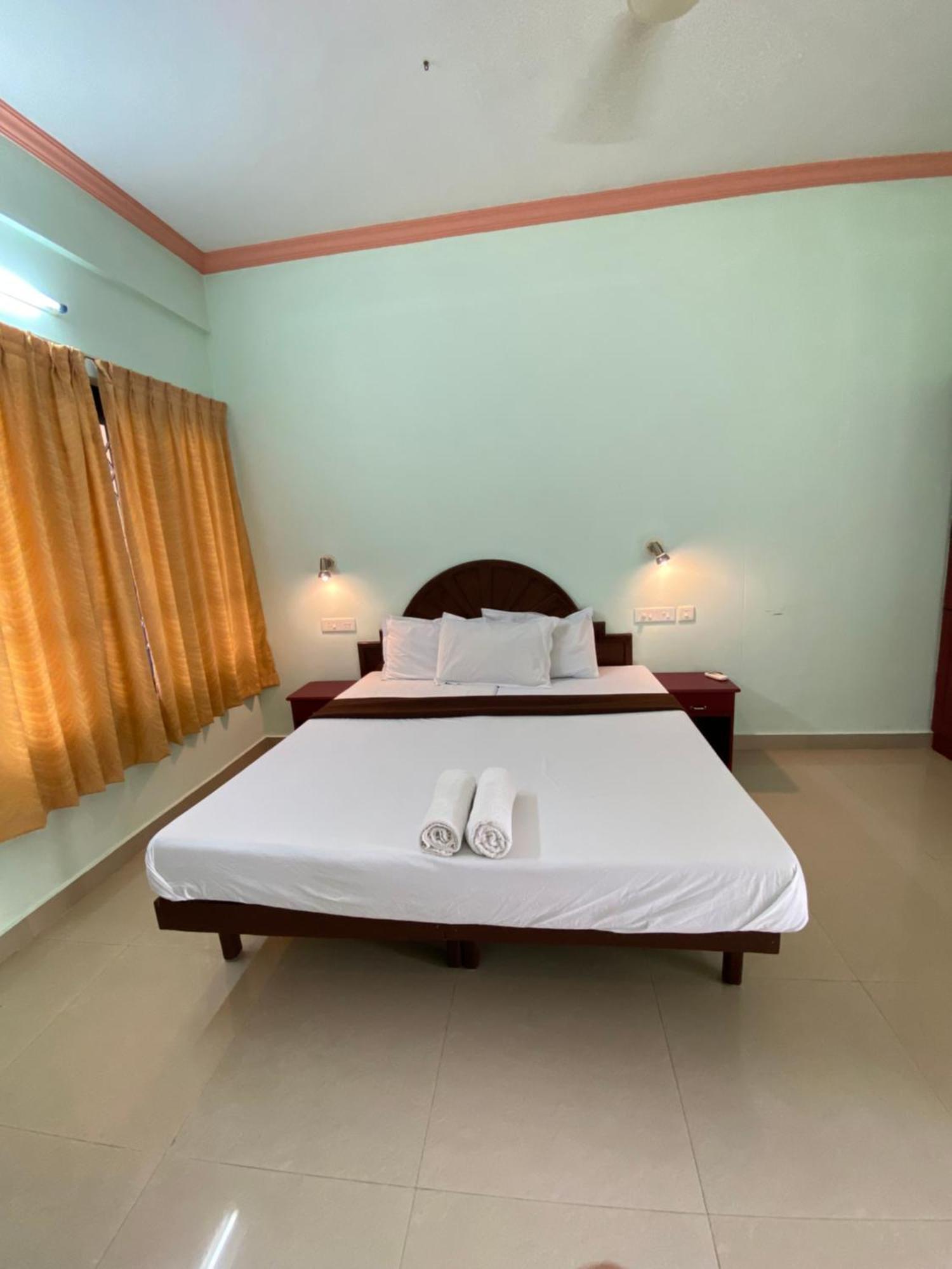 Packbag Comfort Bed & Breakfast Kovalam Exterior foto