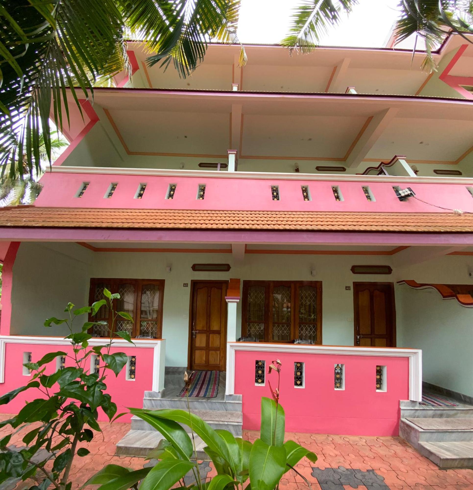 Packbag Comfort Bed & Breakfast Kovalam Exterior foto
